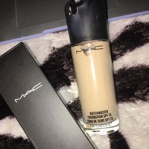 MAC Matchmaster Foundation SPF15